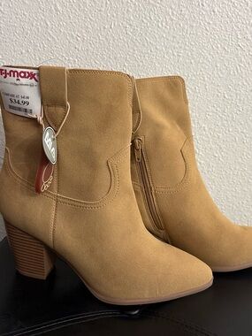 MIA Women's Tan Suede-Look Stacked Heel Ankle Booties